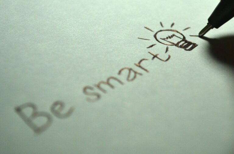 Napis be smart