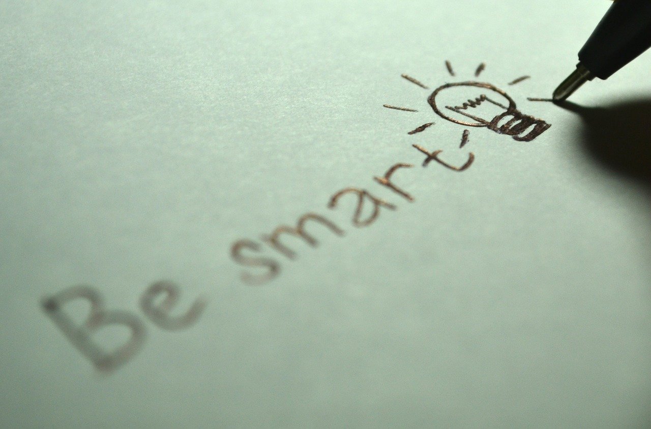Napis be smart